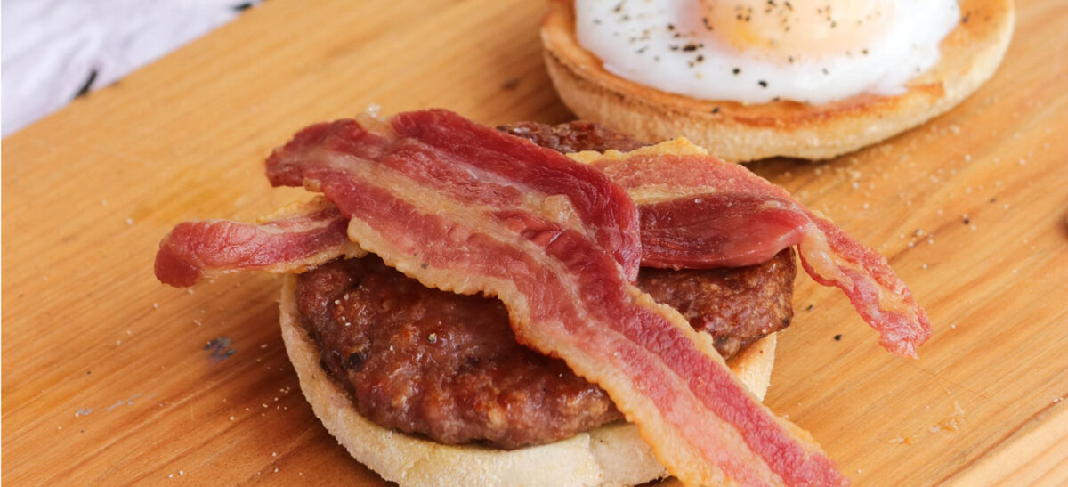 Breakfast Burger patty with streaky bacon